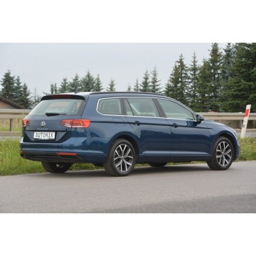 Volkswagen Passat  Kombi 2021,  2.0 diesel, automat - Na sprzedaż za 84 624 zł - Sędziszów Małopolski - zdjęcie 7