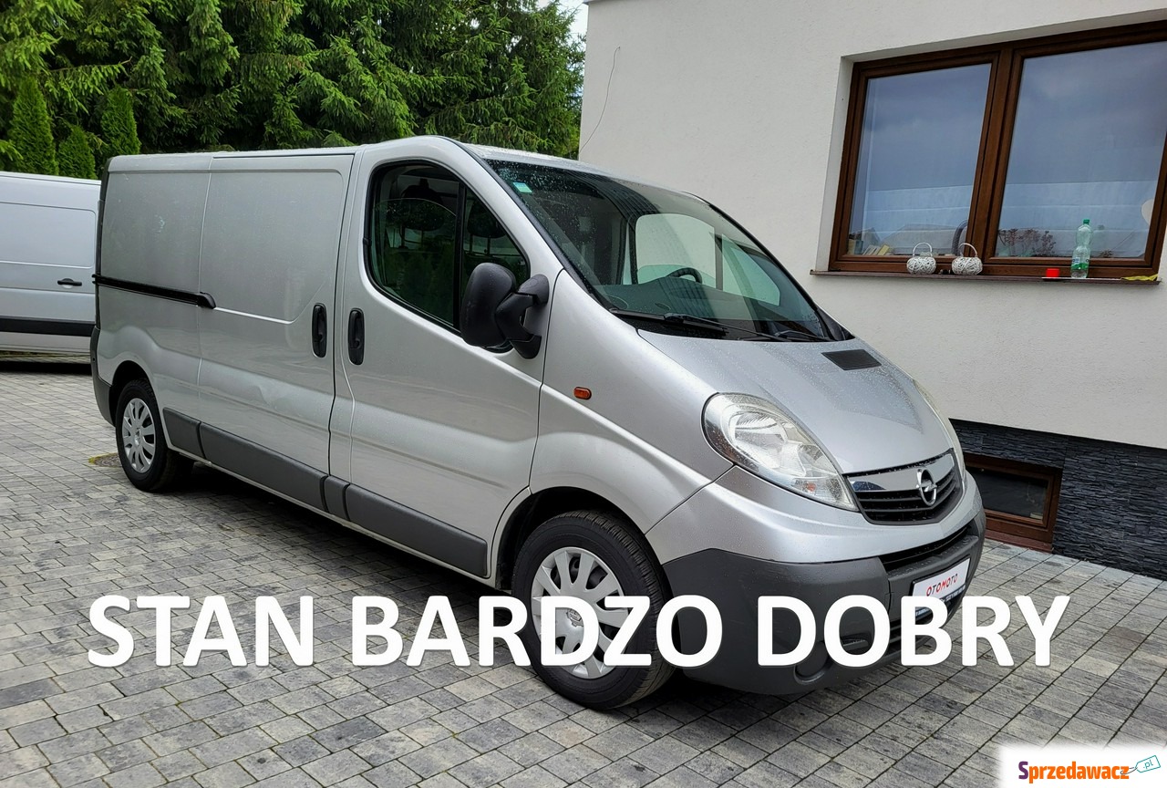 Opel Vivaro 2012