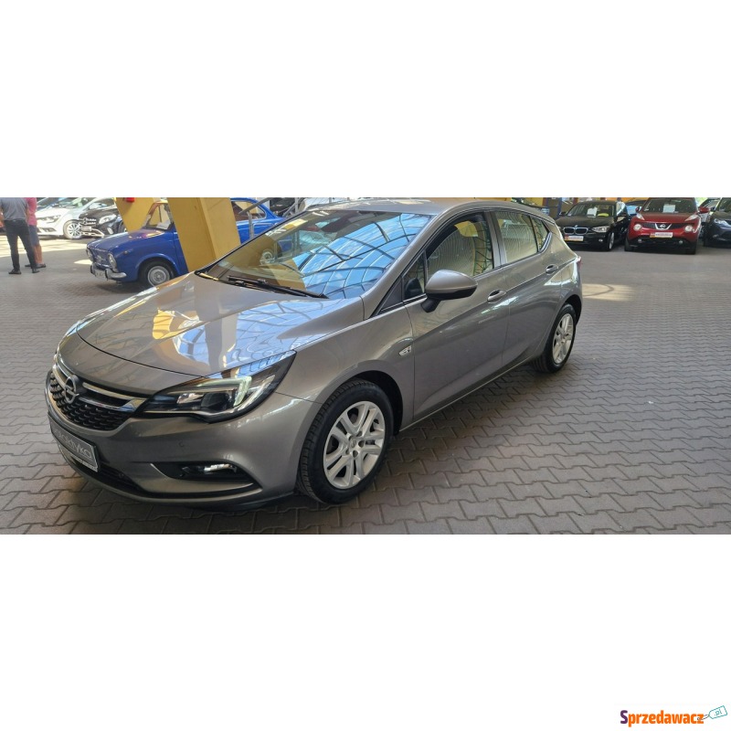 Opel Astra  Hatchback 2016,  1.4 benzyna - Na sprzedaż za 54 900 zł - Mysłowice