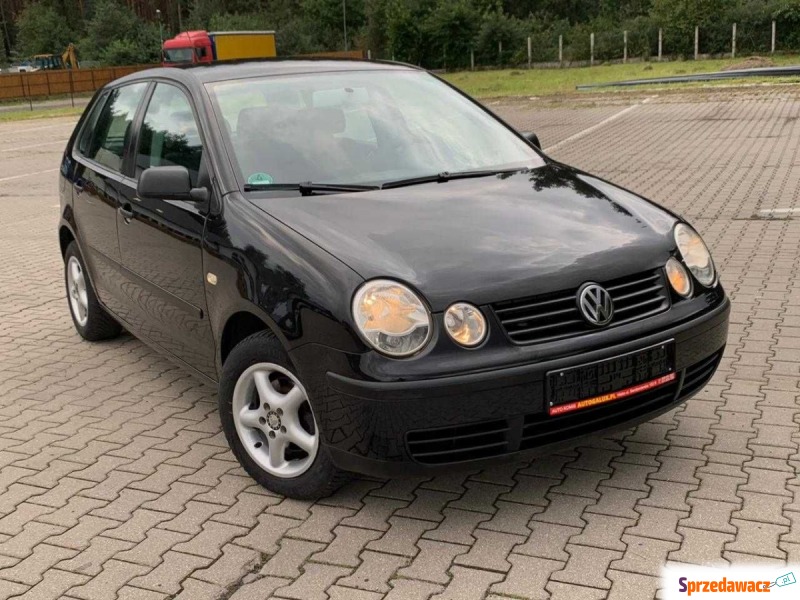 Volkswagen Polo  Hatchback 2004,  1.2 benzyna - Na sprzedaż za 9 700,00 zł - Nisko