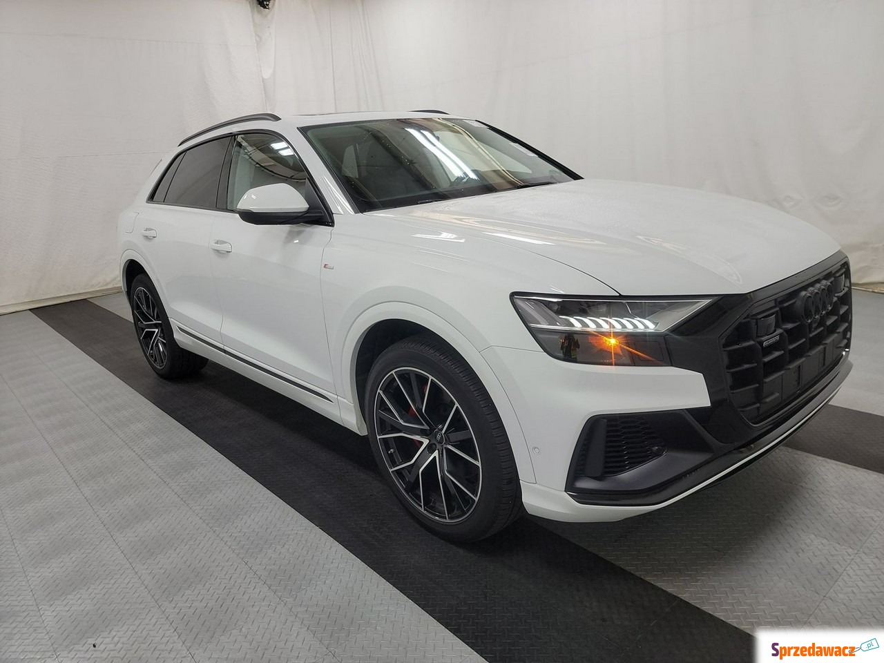 Audi Q8 2023