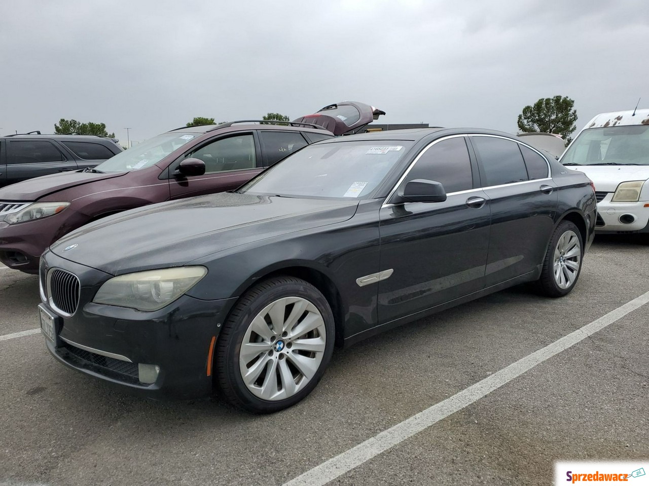 BMW Seria 7 2011