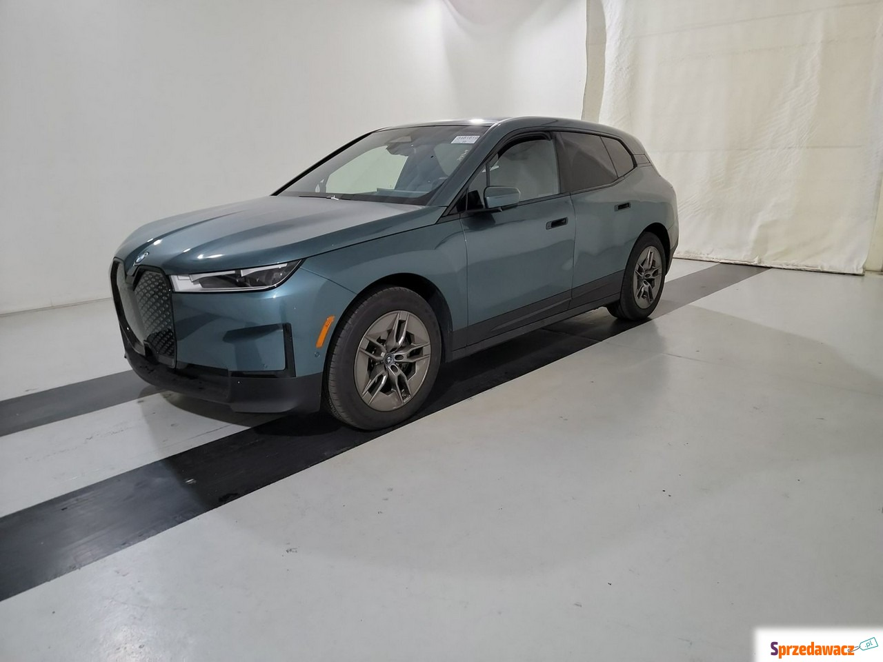 BMW iX 2023