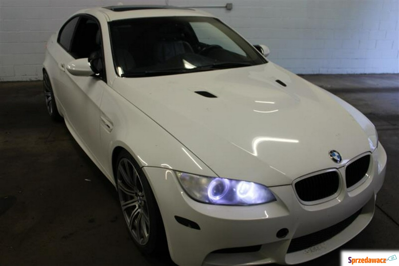 BMW M3 2011