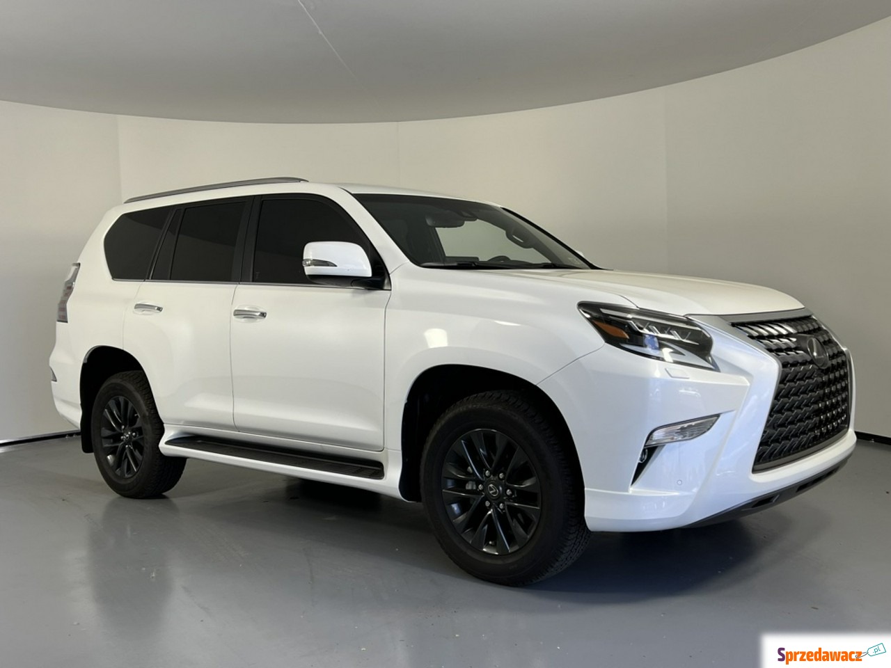 Lexus GX 2023