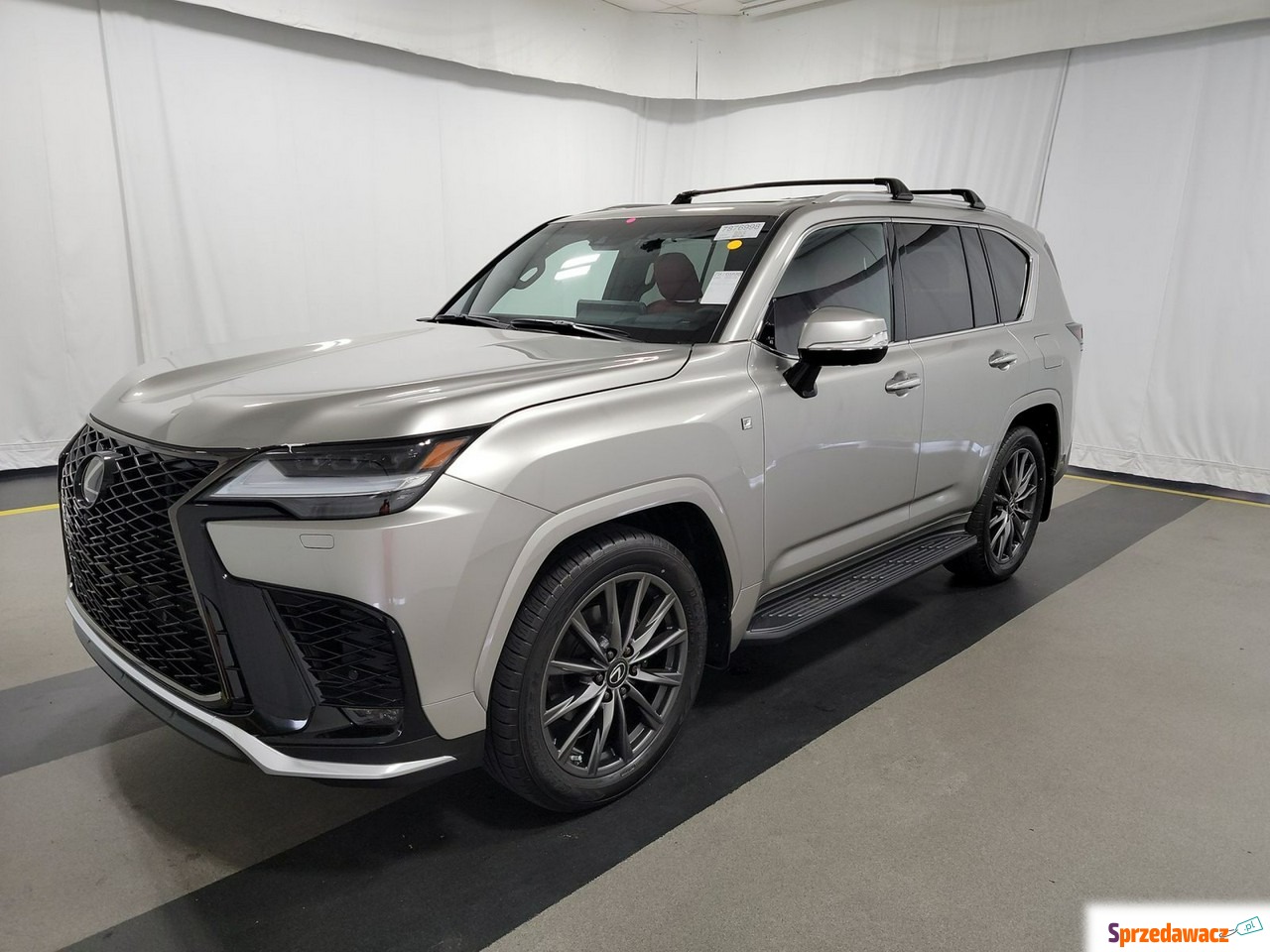 Lexus 2023