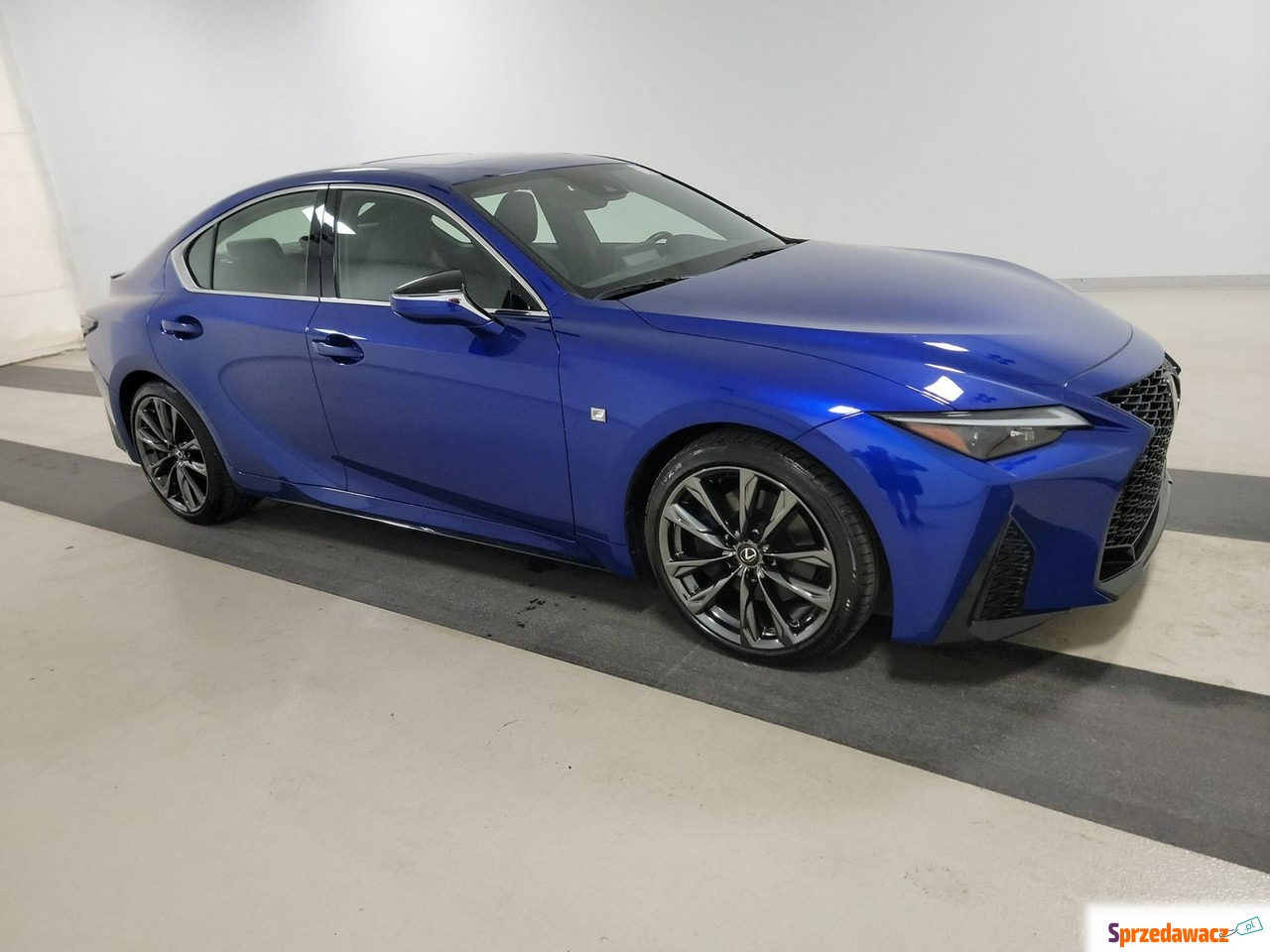 Lexus IS 2023