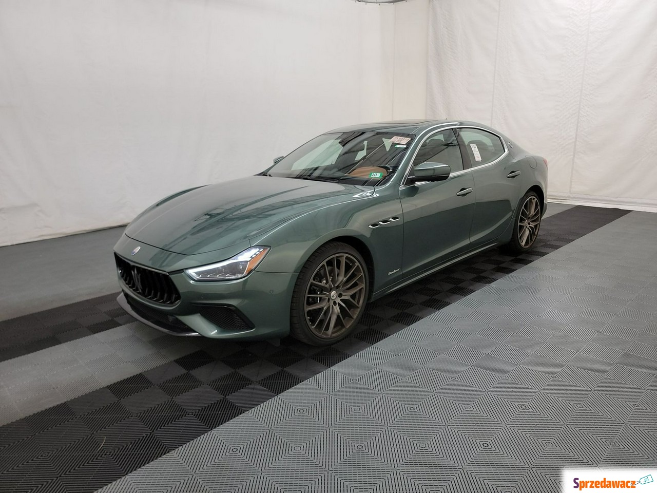 Maserati Ghibli 2021