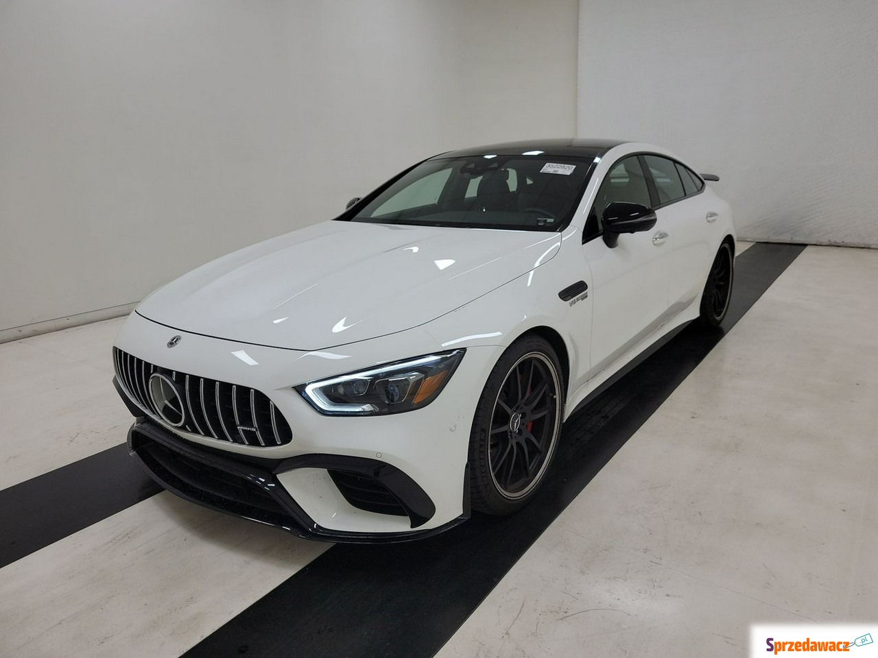 Mercedes - Benz AMG GT 2021