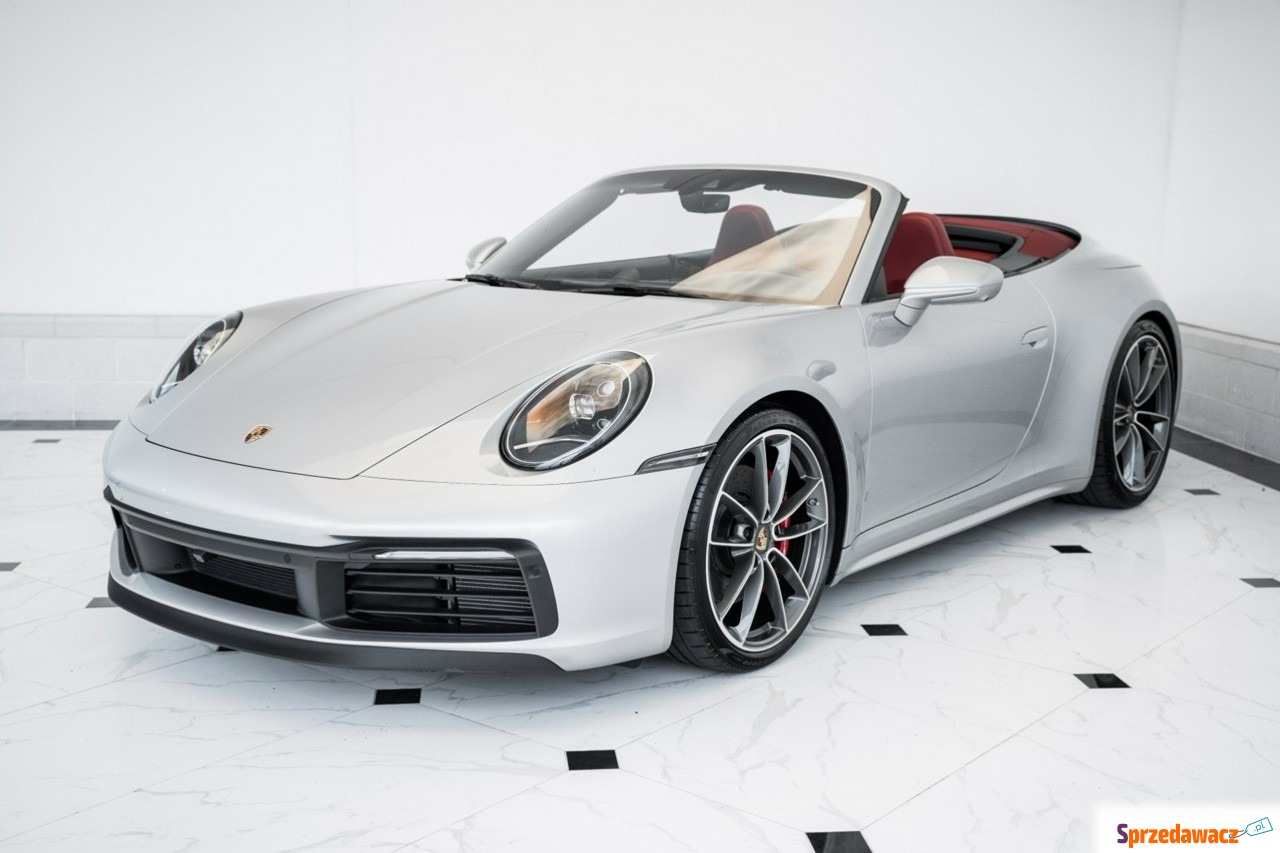 Porsche 911 2021