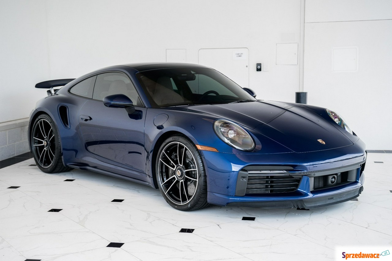 Porsche 911 2023