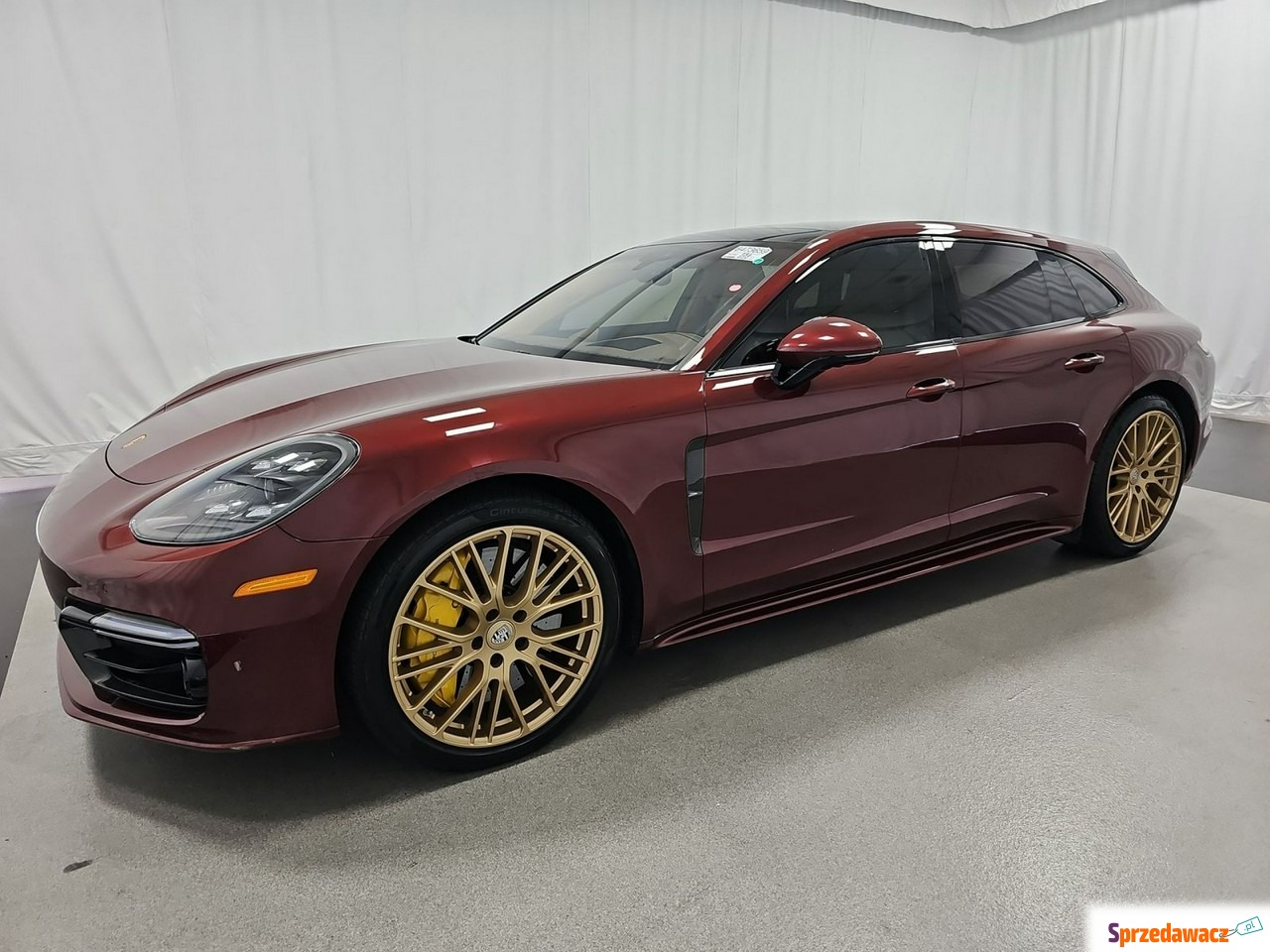 Porsche Panamera 2021