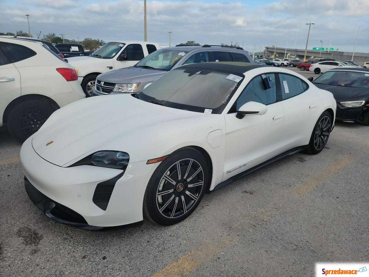 Porsche Taycan 2021