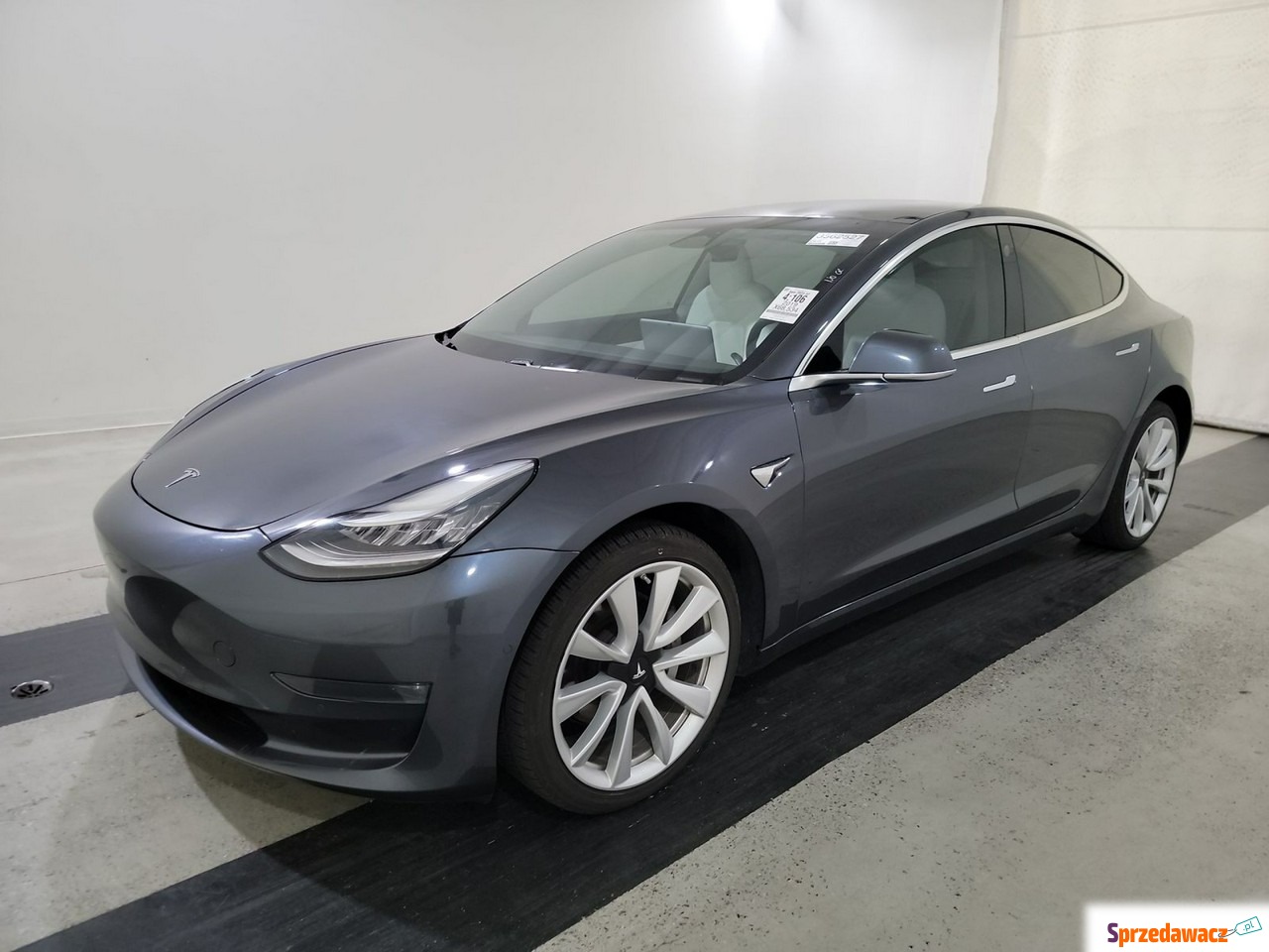 Tesla Model 3 2017