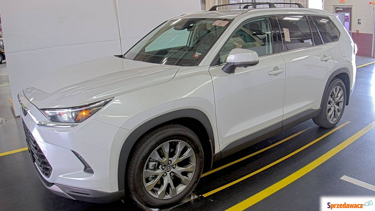 Toyota Highlander 2023