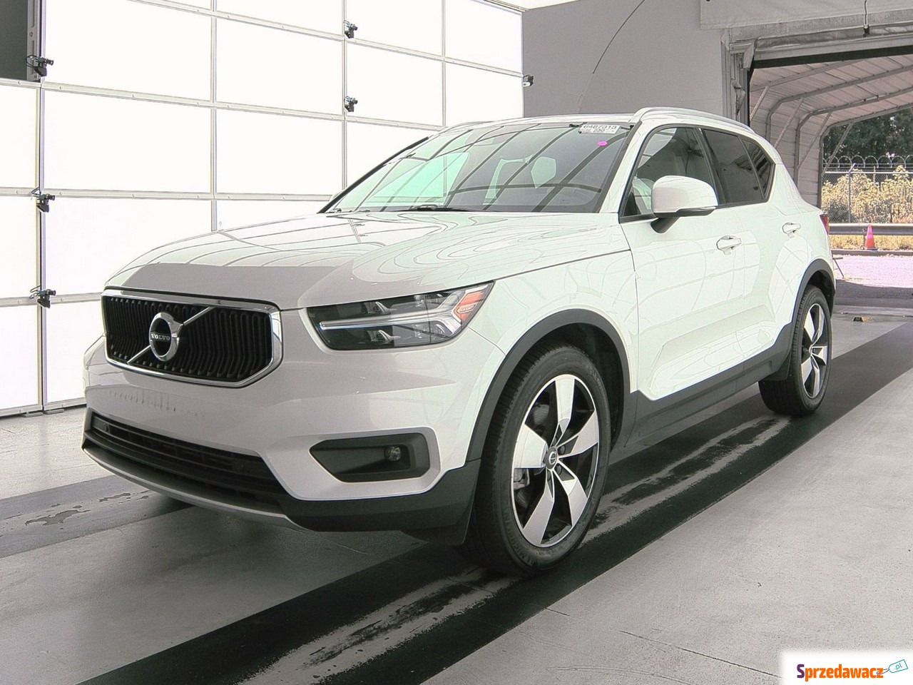 Volvo XC 40 - XC40 2.0  Momentum