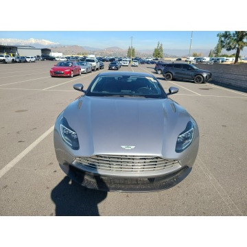 Aston Martin   Sedan/Limuzyna 2019,  4.0 benzyna, automat - Na sprzedaż za 602 700 zł - Katowice - zdjęcie 2