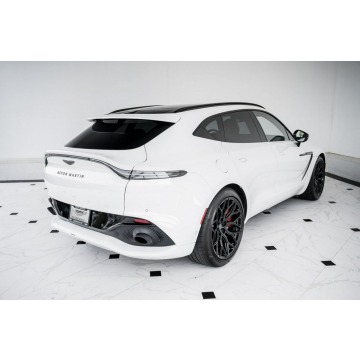 Aston Martin DBX  SUV 2023,  4.0 benzyna, automat - Na sprzedaż za 1 022 238 zł - Katowice - zdjęcie 5