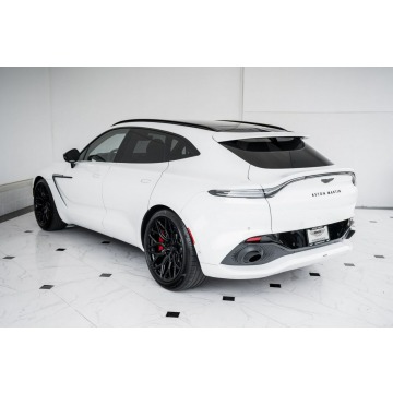 Aston Martin DBX  SUV 2023,  4.0 benzyna, automat - Na sprzedaż za 1 022 238 zł - Katowice - zdjęcie 7
