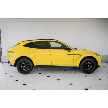 Aston Martin DBX  SUV 2022,  4.0 benzyna, automat - Na sprzedaż za 660 000 zł - Katowice - zdjęcie 4