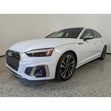 Audi A5  Sedan/Limuzyna 2023,  2.0 hybryda, automat - Na sprzedaż za 243 540 zł - Katowice - zdjęcie 2