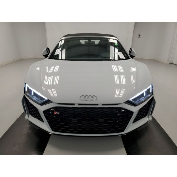 Audi R8  Kabriolet 2021,  5.2 benzyna, automat - Na sprzedaż za 744 150 zł - Katowice - zdjęcie 2