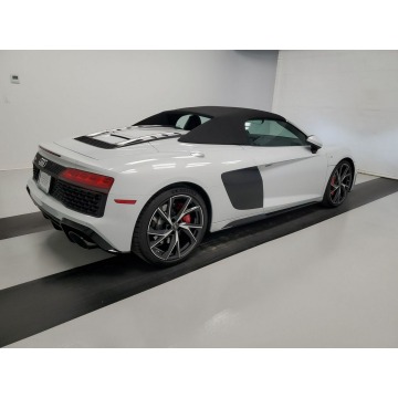 Audi R8  Kabriolet 2021,  5.2 benzyna, automat - Na sprzedaż za 744 150 zł - Katowice - zdjęcie 4