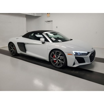 Audi R8  Kabriolet 2021,  5.2 benzyna, automat - Na sprzedaż za 744 150 zł - Katowice - zdjęcie 3