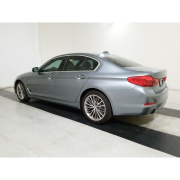 BMW Seria 5  Sedan/Limuzyna 2020,  2.0 hybryda, automat - Na sprzedaż za 159 900 zł - Katowice - zdjęcie 6