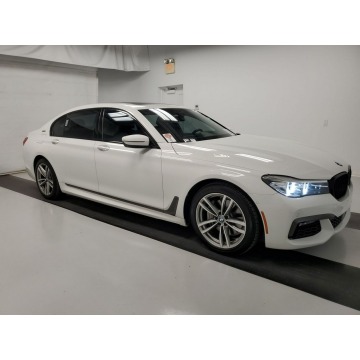 BMW Seria 7  Sedan/Limuzyna 2017,  2.0 hybryda, automat - Na sprzedaż za 182 040 zł - Katowice - zdjęcie 3