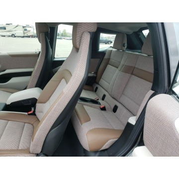 BMW i3  Hatchback 2021 elektryczny, automat - Na sprzedaż za 137 760 zł - Katowice - zdjęcie 8