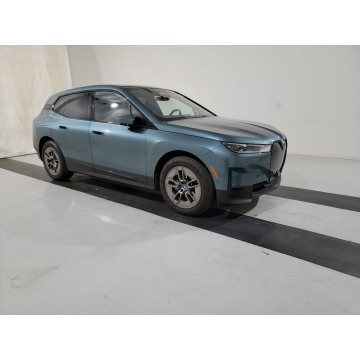 BMW iX  Hatchback 2023 elektryczny, automat - Na sprzedaż za 279 000 zł - Katowice - zdjęcie 3