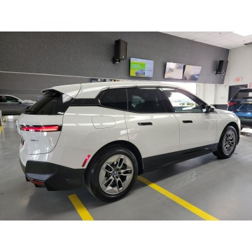 BMW iX  SUV 2023 elektryczny, automat - Na sprzedaż za 298 000 zł - Katowice - zdjęcie 4