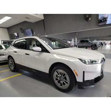 BMW iX  SUV 2023 elektryczny, automat - Na sprzedaż za 298 000 zł - Katowice - zdjęcie 3