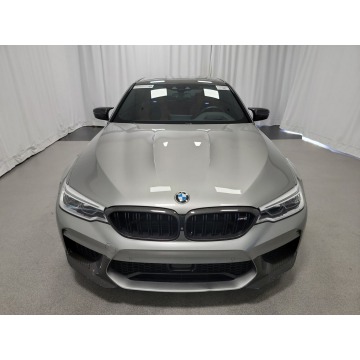 BMW M5 - 4.4L V8 DCT