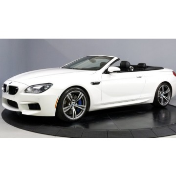 BMW M6  Kabriolet 2015,  4.4 benzyna, automat - Na sprzedaż za 199 260 zł - Katowice - zdjęcie 3