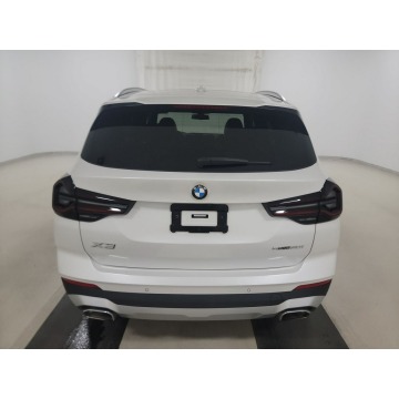 BMW X3  SUV 2023,  2.0 benzyna, automat - Na sprzedaż za 212 790 zł - Katowice - zdjęcie 4