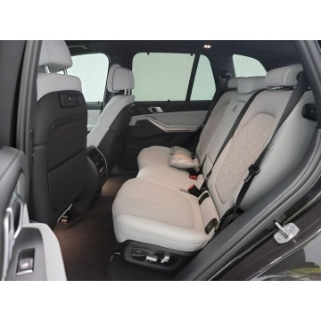BMW X5  SUV 2023,  3.0 benzyna, automat - Na sprzedaż za 268 140 zł - Katowice - zdjęcie 8