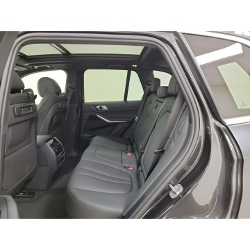 BMW X5  SUV 2021,  3.0 hybryda, automat - Na sprzedaż za 239 235 zł - Katowice - zdjęcie 8