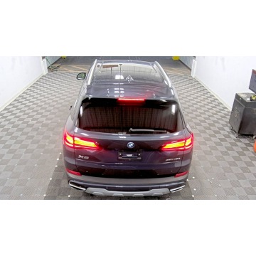 BMW X5  SUV 2022,  3.0 hybryda, automat - Na sprzedaż za 263 589 zł - Katowice - zdjęcie 5