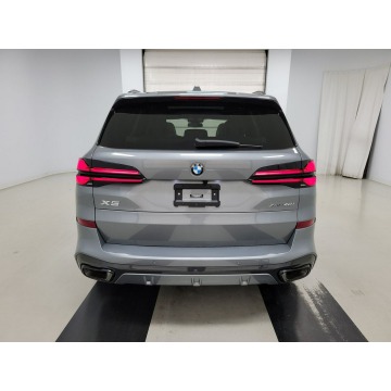 BMW X5  SUV 2024,  3.0 benzyna, automat - Na sprzedaż za 446 490 zł - Katowice - zdjęcie 5