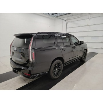 Cadillac Escalade  SUV 2023,  6.2 benzyna, automat - Na sprzedaż za 469 800 zł - Katowice - zdjęcie 4