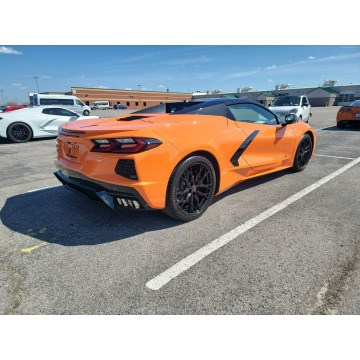 Chevrolet Corvette  Coupe/Sportowy 2023,  6.2 benzyna, automat - Na sprzedaż za 381 000 zł - Katowice - zdjęcie 4