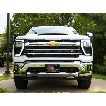 Chevrolet  2023,  6.6 diesel, automat - Na sprzedaż za 247 900 zł - Katowice - zdjęcie 2
