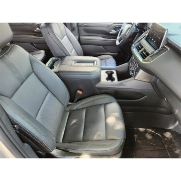 Chevrolet Tahoe  SUV 2023,  5.3 benzyna, automat - Na sprzedaż za 271 600 zł - Katowice - zdjęcie 8