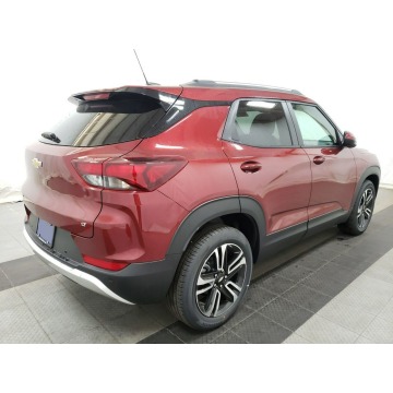 Chevrolet   SUV 2021,  1.2 benzyna, automat - Na sprzedaż za 99 876 zł - Katowice - zdjęcie 4