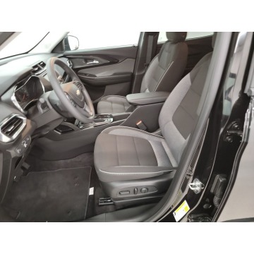 Chevrolet   SUV 2023,  1.3 benzyna, automat - Na sprzedaż za 107 100 zł - Katowice - zdjęcie 7