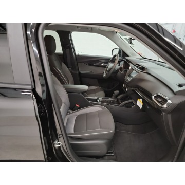 Chevrolet   SUV 2023,  1.3 benzyna, automat - Na sprzedaż za 107 100 zł - Katowice - zdjęcie 8