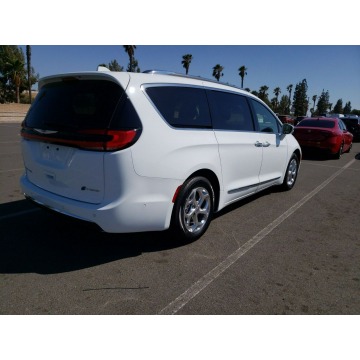 Chrysler Pacifica  Minivan/Van 2021,  3.6 hybryda, automat - Na sprzedaż za 121 032 zł - Katowice - zdjęcie 4