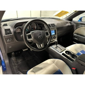 Dodge Challenger  Coupe/Sportowy 2011,  6.4 benzyna - Na sprzedaż za 89 790 zł - Katowice - zdjęcie 6
